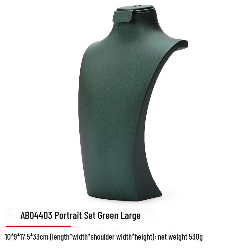 Витрина ювелирного магазина: Набор подставок для ожерелий и серег