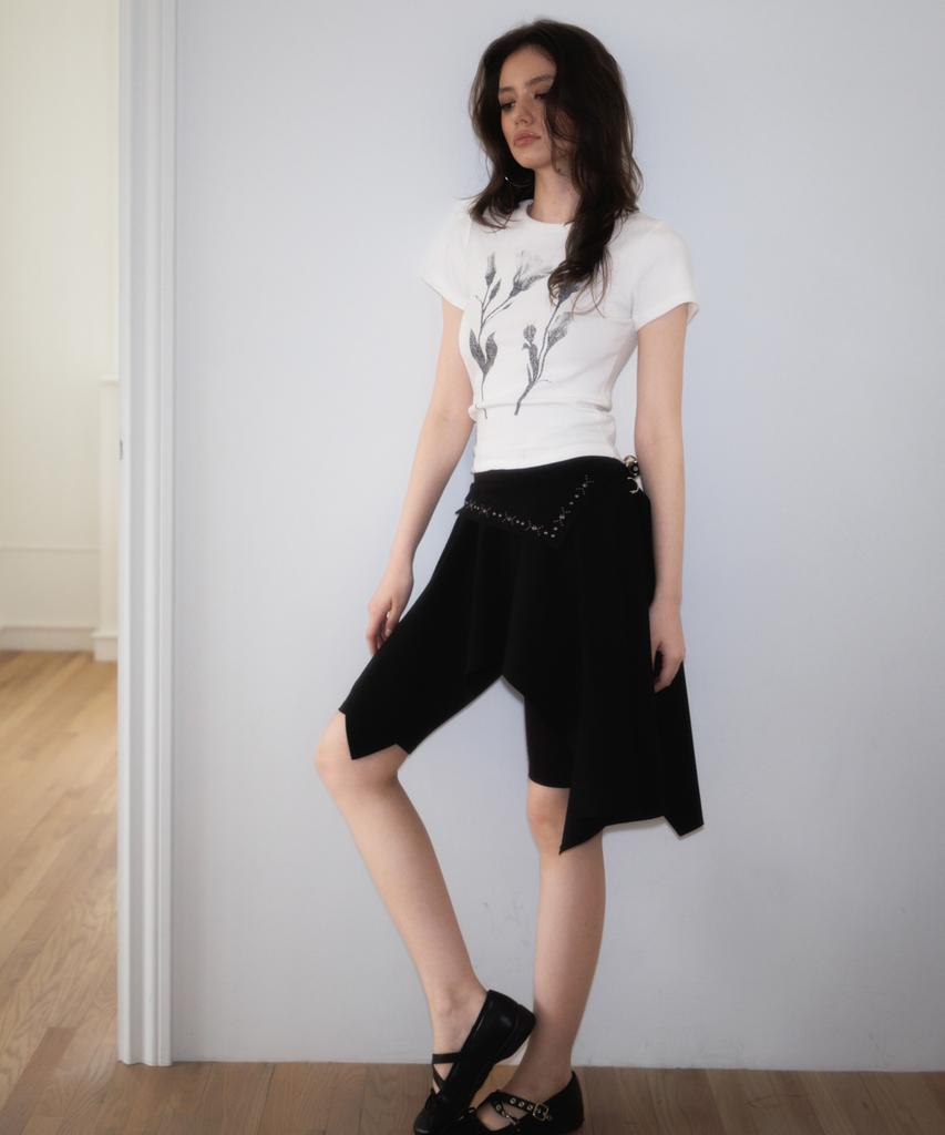 Rose Franz Stud Unbalance Flare Skirt [Black]