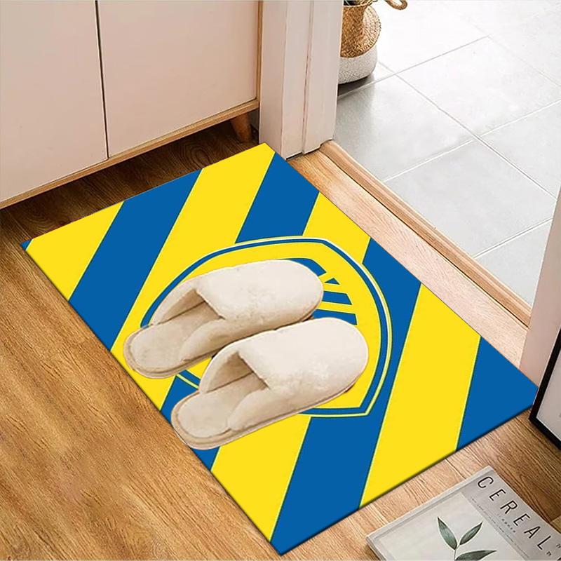 Leeds Crest Design Printed Office Carpet Chair Cushion Entryway Rug, Rugs for Living Room, Bedroom Christmas gifts