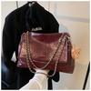 Ретро сумка-мессенджер женская большой вместимости новая осенне-зимняя универсальная на цепочке через плечо повседневная сумка-тоут