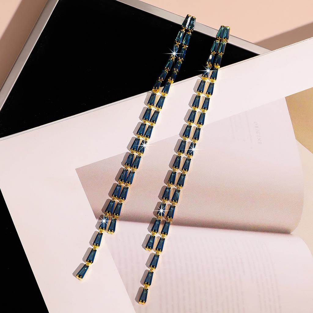 South Korea's New Ins Color Zircon Earrings, All-copper Women's Fashion Temperament Retro Simple Light Luxury Colored Diamond Ear Jewelry