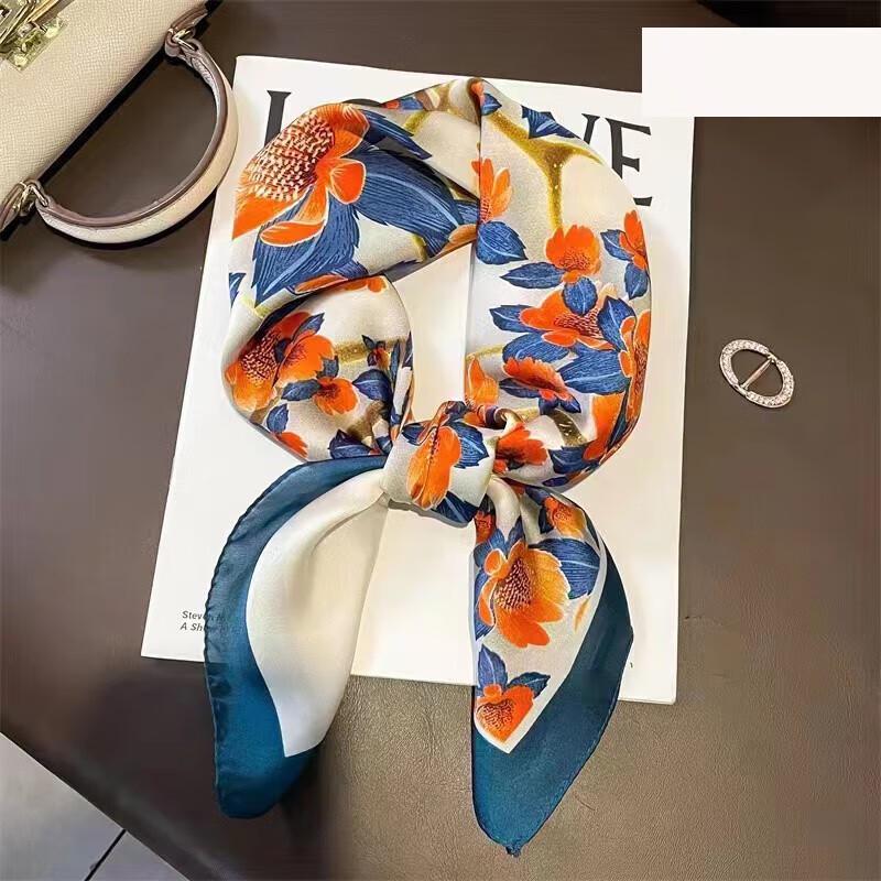 SIYUTANG Golden Years Floral Imitation Silk Square Scarf