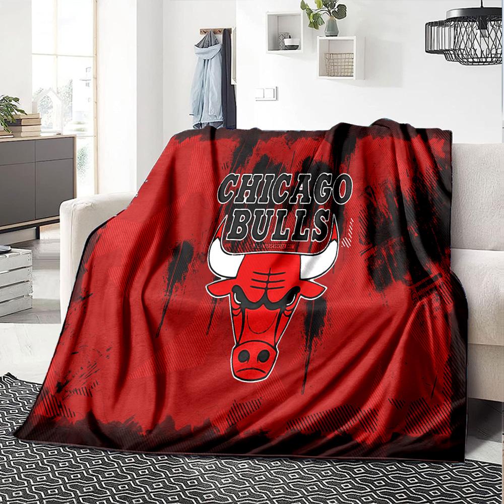 Chicago-Bulls Logo Flannel Blanket, Soft Polyester, Modern Design, All-Season for Camping, Travel, Gifts for holidays or birthdays