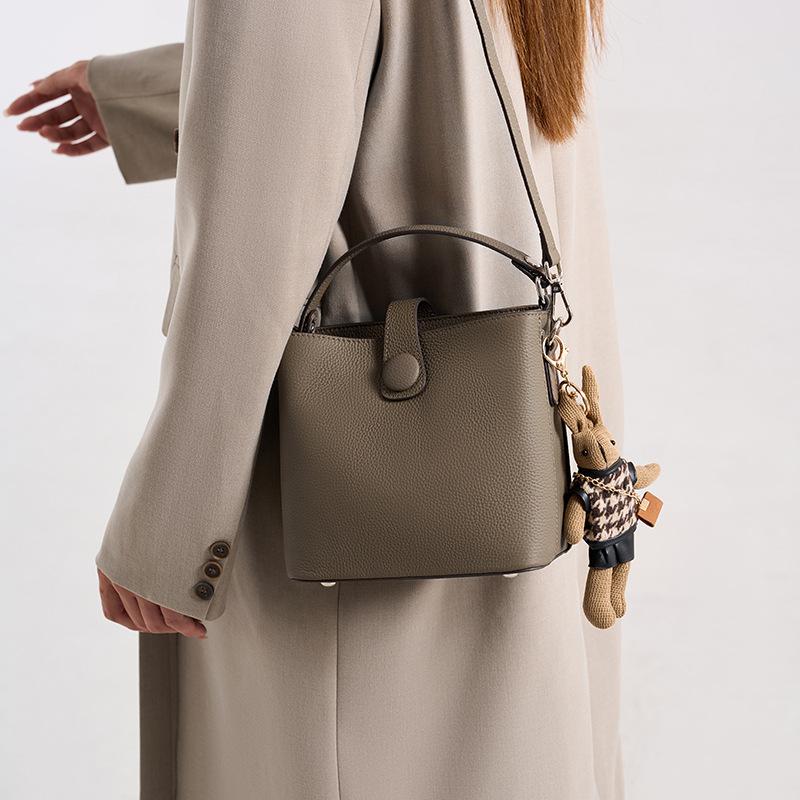 Bag Ladies 2025 Autumn and Winter New Fashion Versatile Bucket Women's Bag Premium Sense Shoulder Messenger Bag Hand Bag