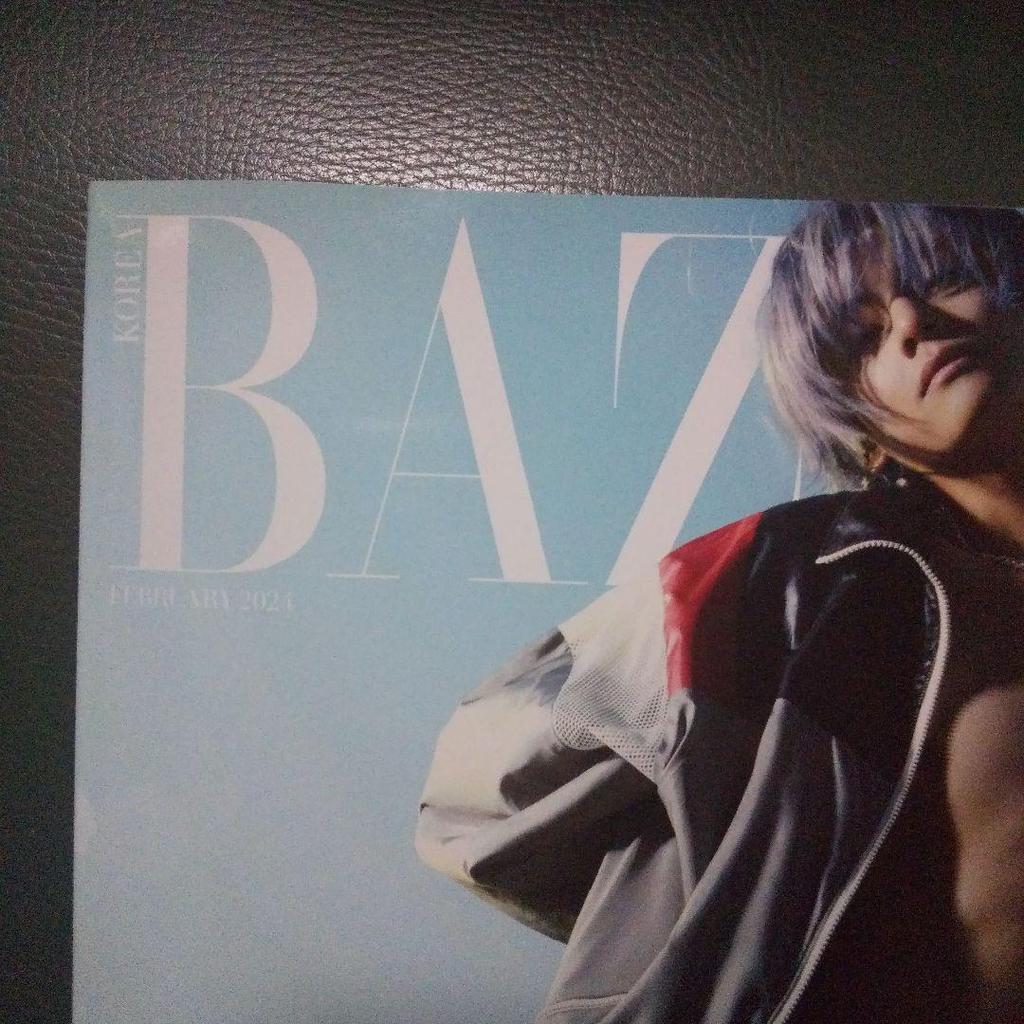[Б/У] BTS V Harper's BAZAAR Февраль 2024