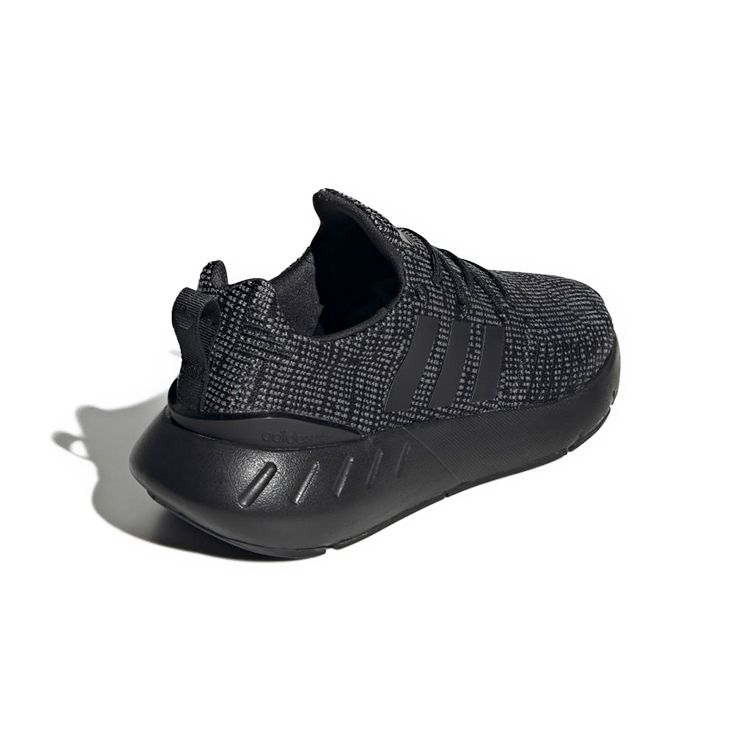 adidas Swift Run 22 Big Kid Черные детские кроссовки Core-Black Grey-Five Cloud-White GW8166