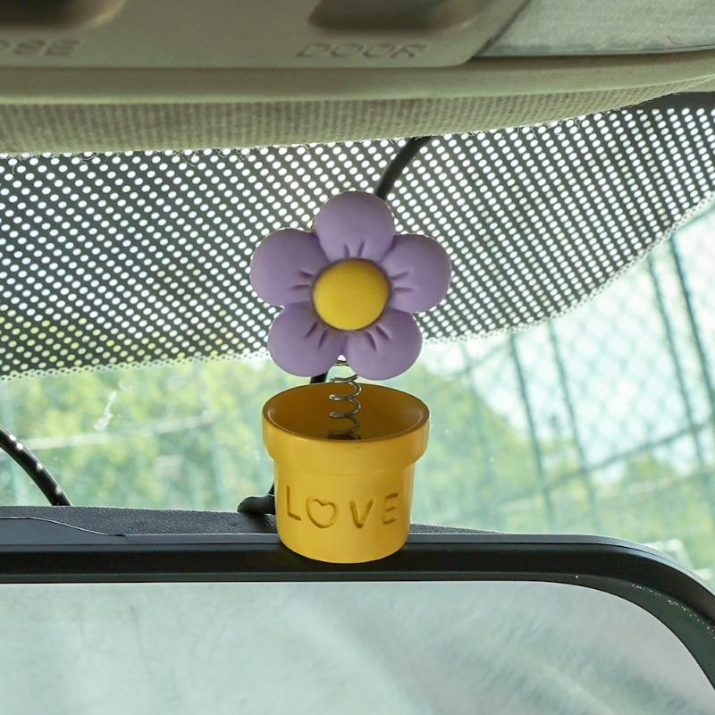 Качающиеся цветочные украшения для автомобиля, имитация горшечного растения, качающаяся голова, украшения для центральной консоли автомобиля, свежий маленький цветочный горшок, милый кулон