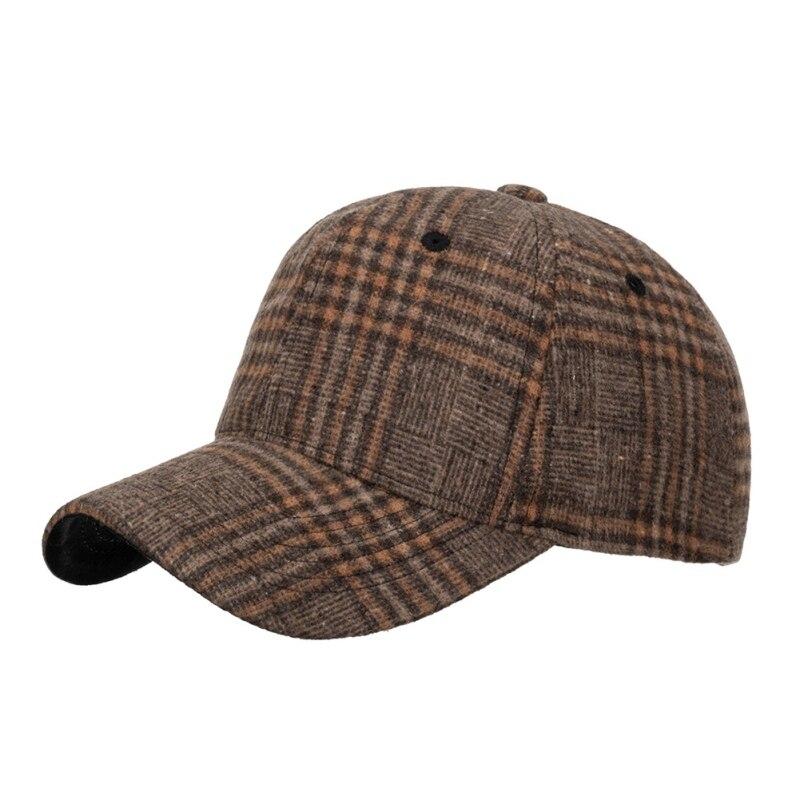 Classic Plaid Print Baseball Cap Unisex Plaid Outdoor Casual Cap Autumn Winter Adjustable Peaked Cap