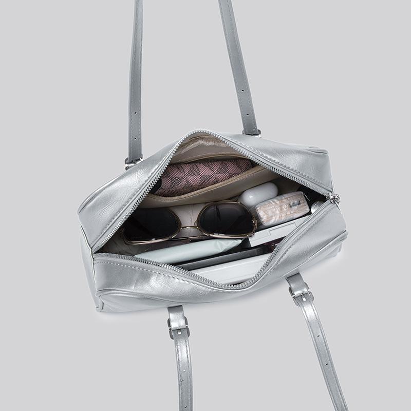 Сумка через одно плечо подмышкой осень и зима изысканная универсальная текстура нишевая корейская серебряная сумка-тоут для женщин