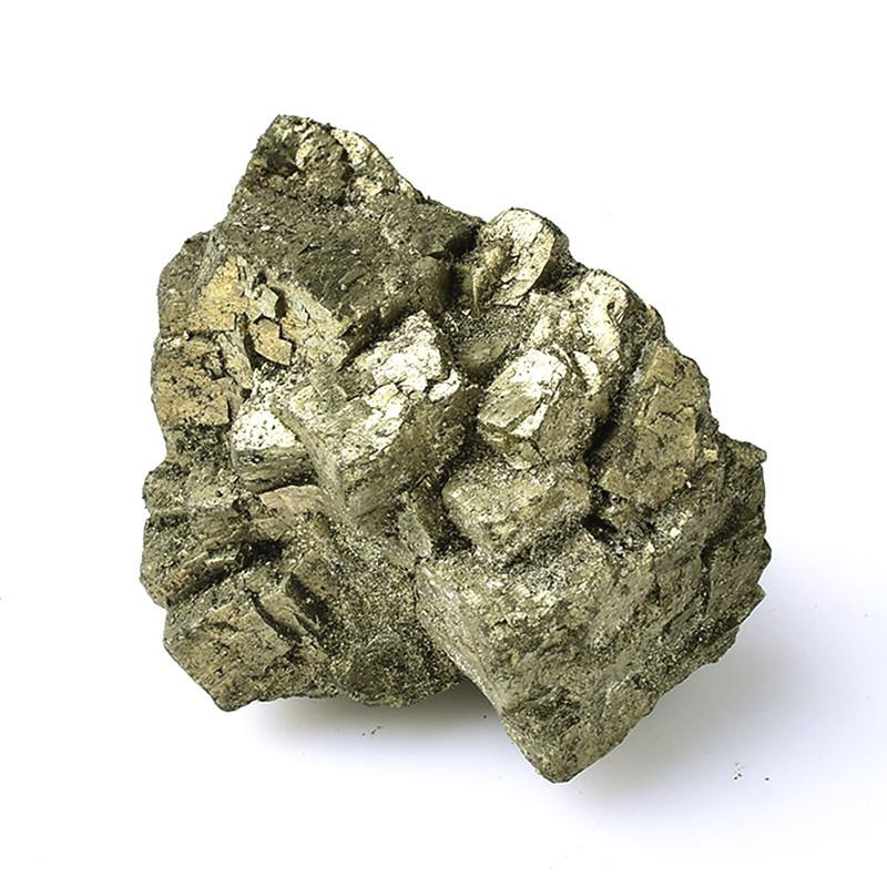 Рудный блестящий камень. Пирит