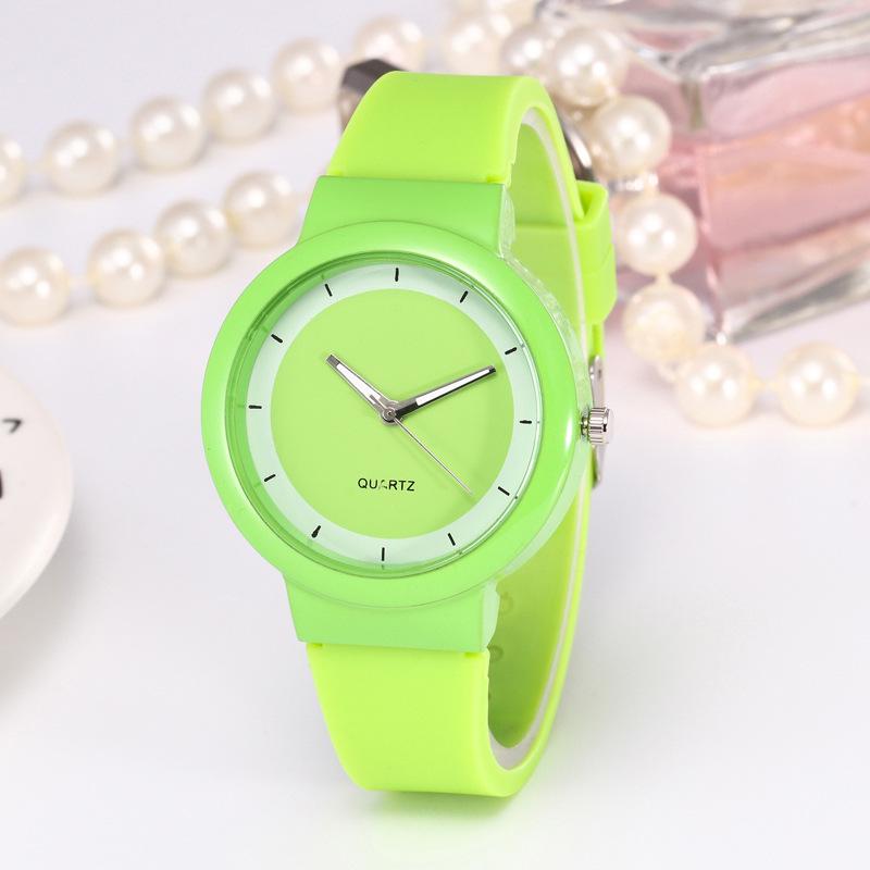 Fashion Silica Gel Strap Unisex Wristband Student Quartz Analog Watches Accessories