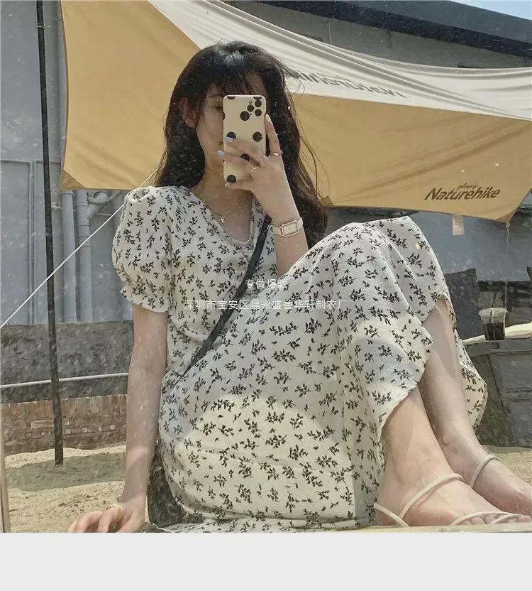 Лето 2024 г. Цветочное платье во французском стиле с короткими рукавами