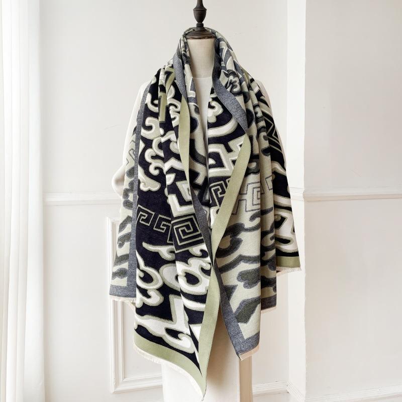 Winter Double-sided Jacquard Imitation Cashmere Shawl Women's New Fashion Versatile Retro Scarf Student Thickened Warm Scarf