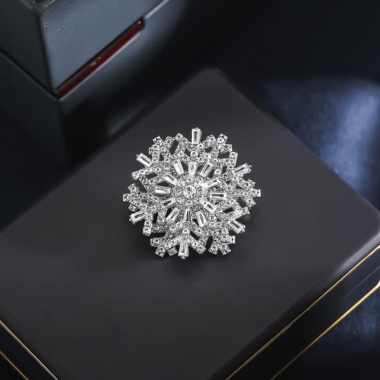 Rotating Snowflake Brooch Women Rhinestone Snowflake Lapel Pin Decorative Sparkling Brooch Pin Jewelry for Christmas Wedding Party Outfit