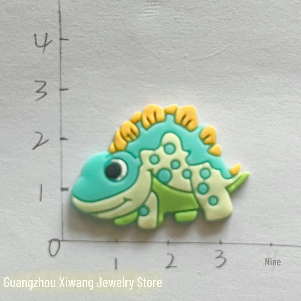 Аксессуары для динозавров из мультфильмов своими руками: Подвески для обуви, чехлы для телефонов и магниты