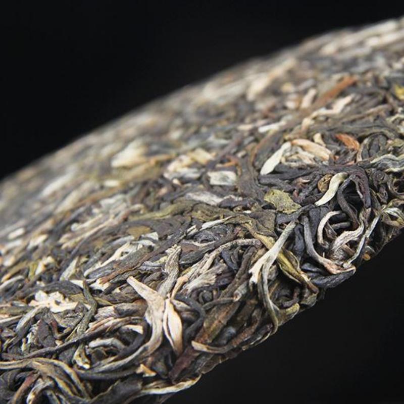 357g Spring Raw Puerh Tea Cake Yunnan Banzhang Pu'er Tea King Chinese Pu-erh Tea