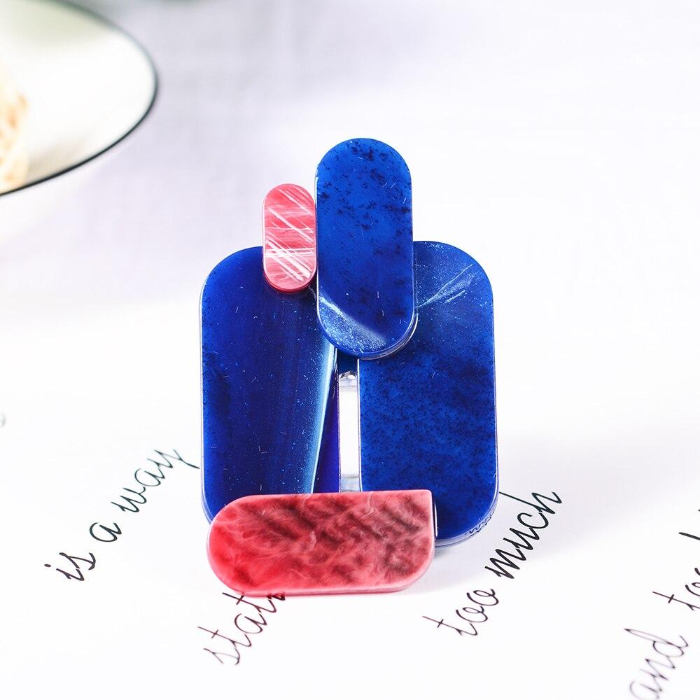 Blucome Cute Acrylic Geometry Brooch Pins Women’s Brooch for Coat Suit Hijab Pins Badage New Year Gifts