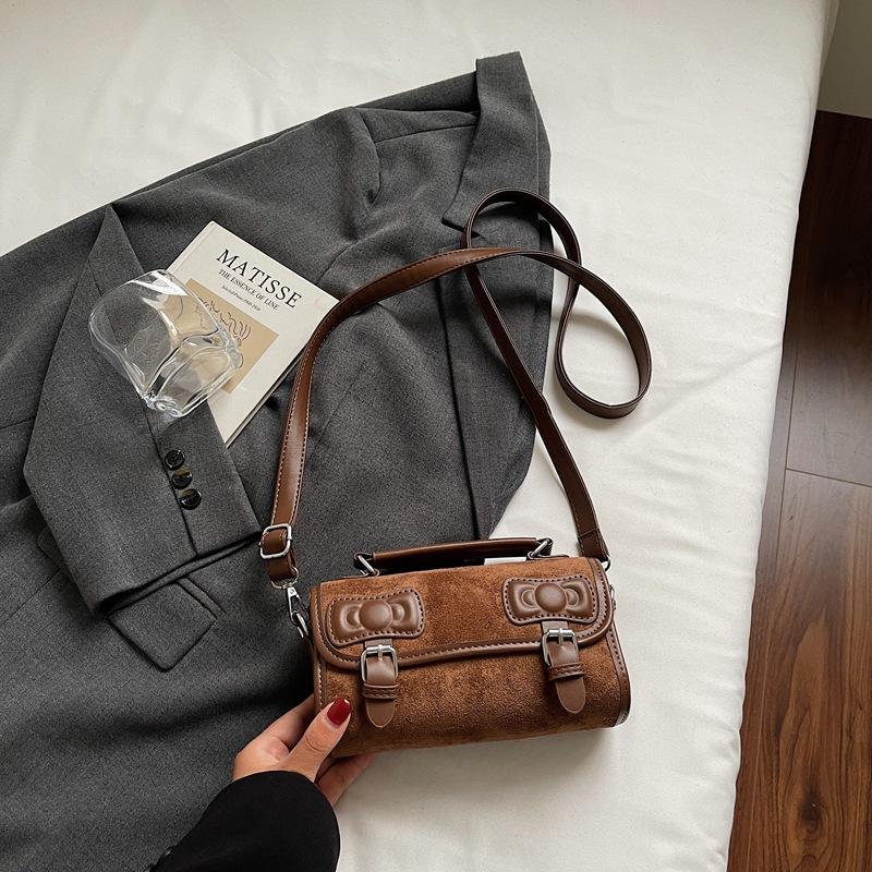 Premium Shoulder Bag Small Bag Autumn New Fashion Suede Shoulder Bag Niche Commuter Messenger Bag