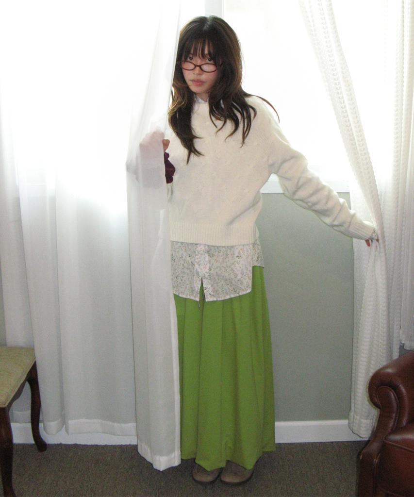 RONRON Textured Dot Knit Ivory