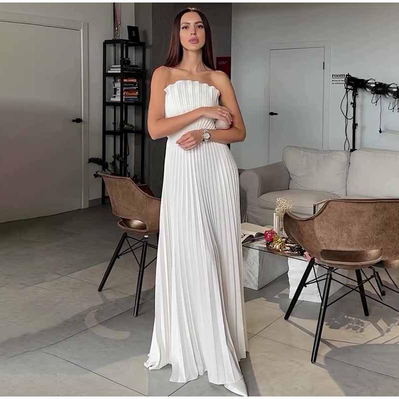 Women's White Strapless Backless Slit Dress with Irregular Pleats and Waist Cinching Design Versatile and Elegant Women's Dress for Daily Wear