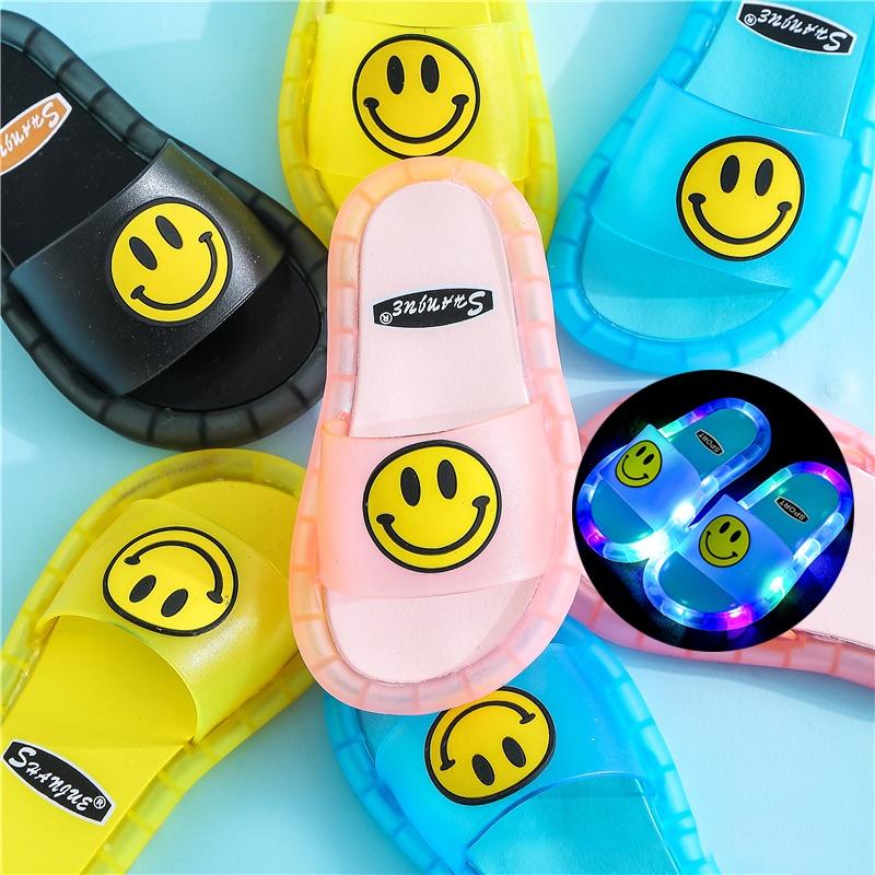 Светящиеся светодиодные тапочки-смайлики для детей, мягкие и нескользящие желеобразные летние сандалии