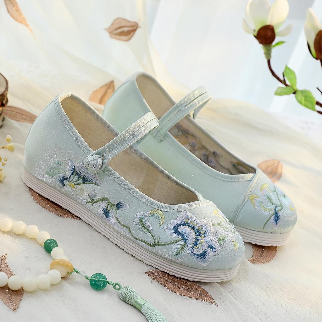 [Wan Qing] 2024 Summer New Ancient Style with Ancient Embroidered Women's Shoes Hanfu Shoes Inner Height Increase Women's Shoes Bow Shoes