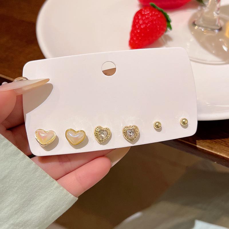 «Набор для пирсинга ушей с жемчугом в корейском стиле»: Маленькие, универсальные серьги для студентов — элегантные и простые ювелирные изделия высокого класса.