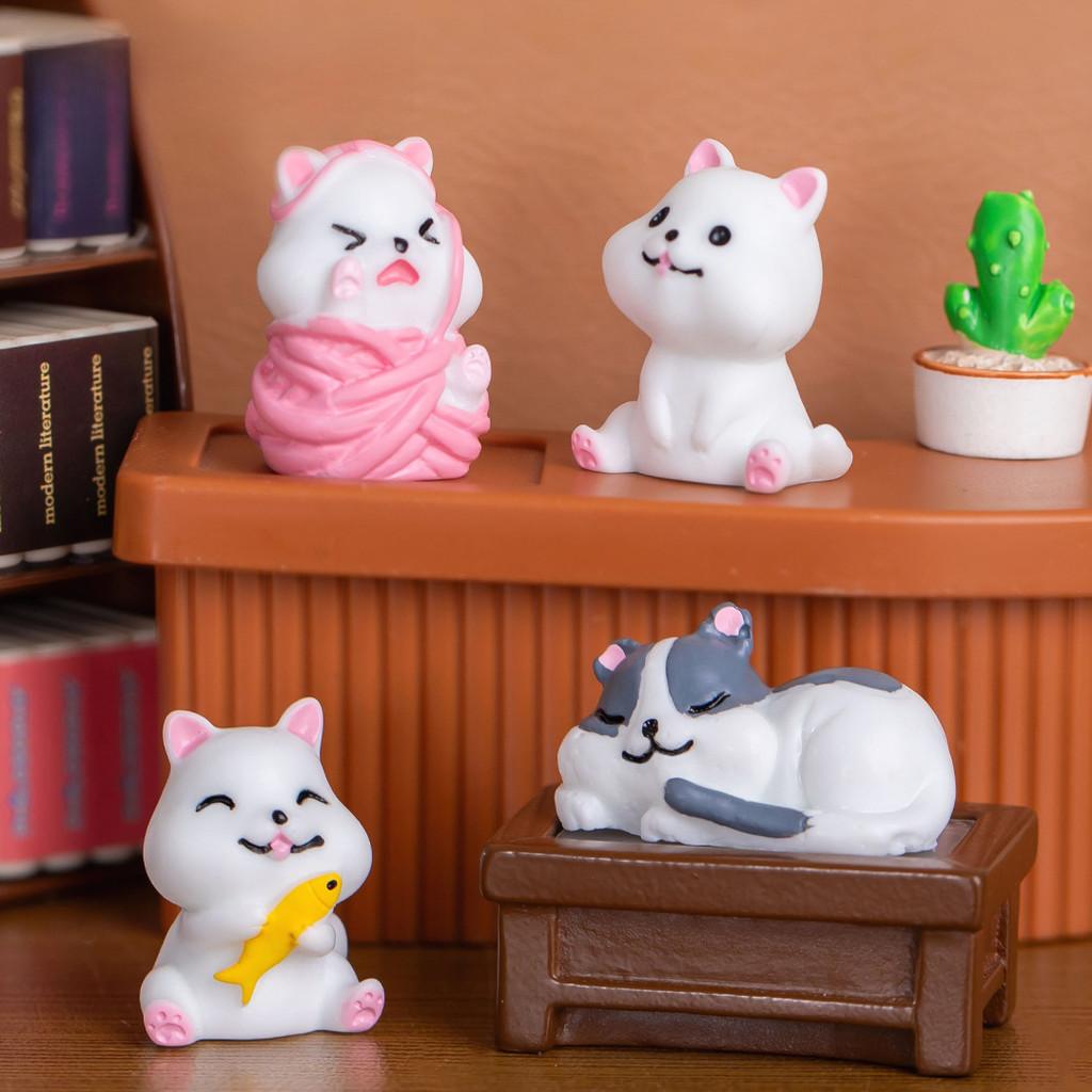 Cute Cartoon Resin Cat Statues For Office Desk Resin Craft Decorations