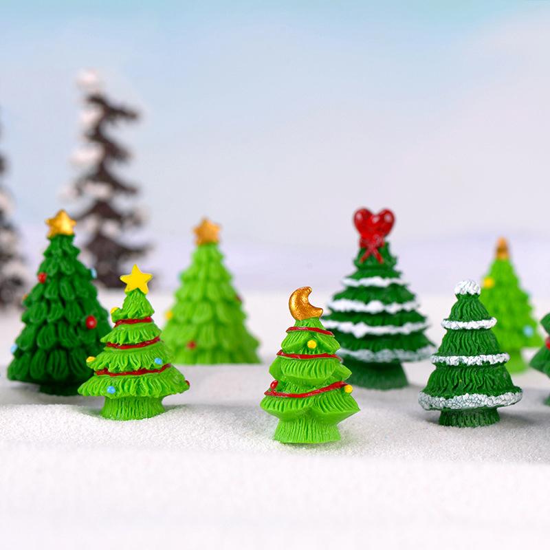 Mini Christmas Tree Couple Figurine Doll Garden Decor Ornament Kid Toy Miniature Landscape Christmas Decorations for Home