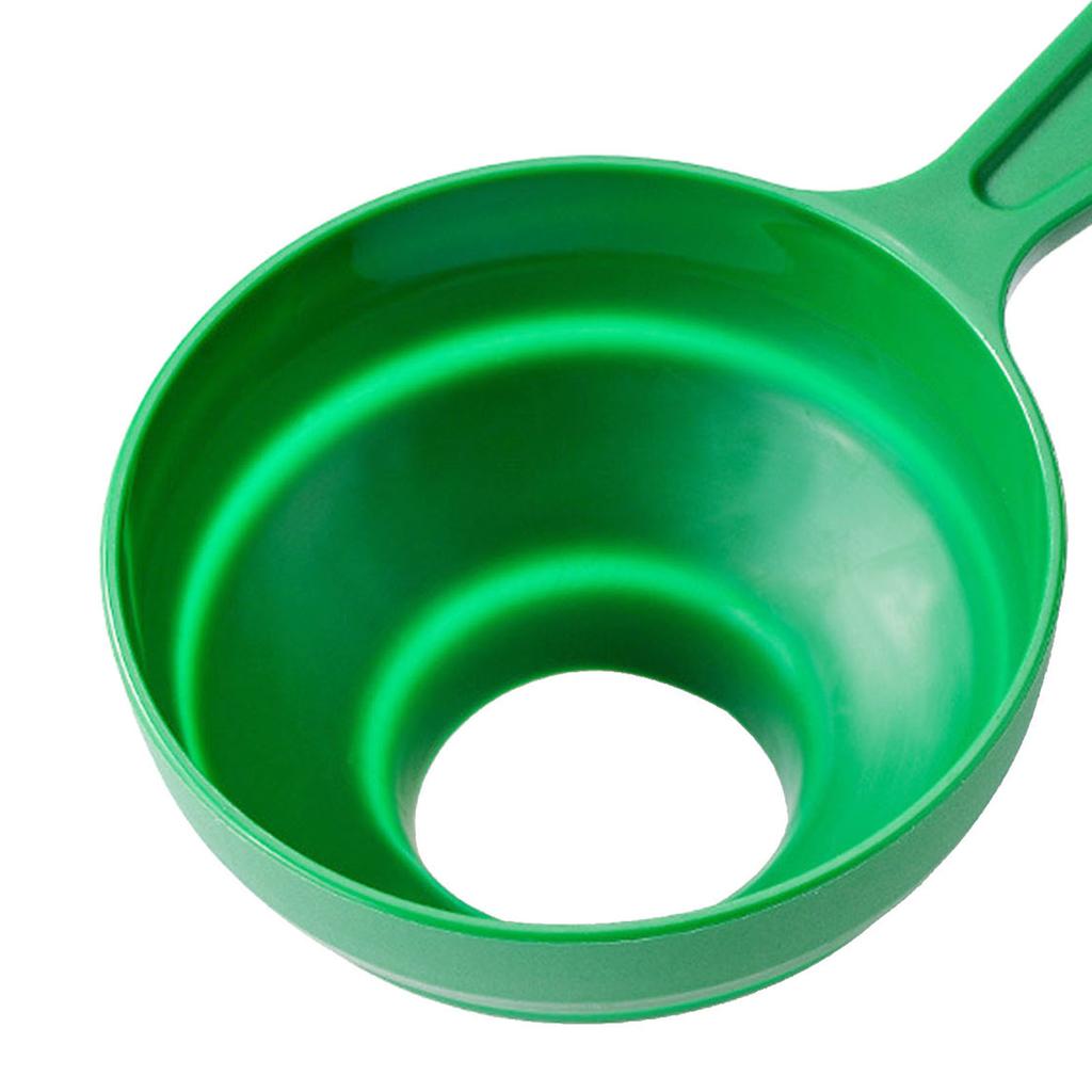 Силиконовая кухонная воронка складная многофункциональная с широким горлом зеленая