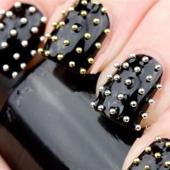 Прочная бусина с крепким золотым блеском