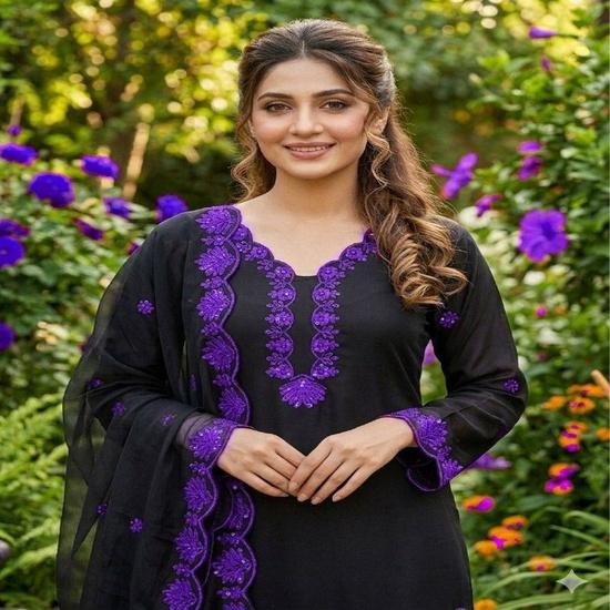 The Nazneen Thread-Embroidered Cutwork Salwar Suit Set