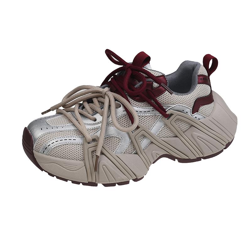 2024 Fashion Dad Shoes Breathable New Thick Sole Comfortable Sneakers Lace Up Casual Shoes Women Outdoor Sneakers Spring Autumn