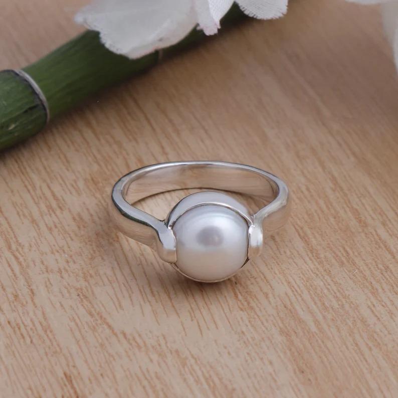 White Pearl Round Gemstone Ring, Handmade Ring, Designer Ring, Sterling Silver, 925 Ring