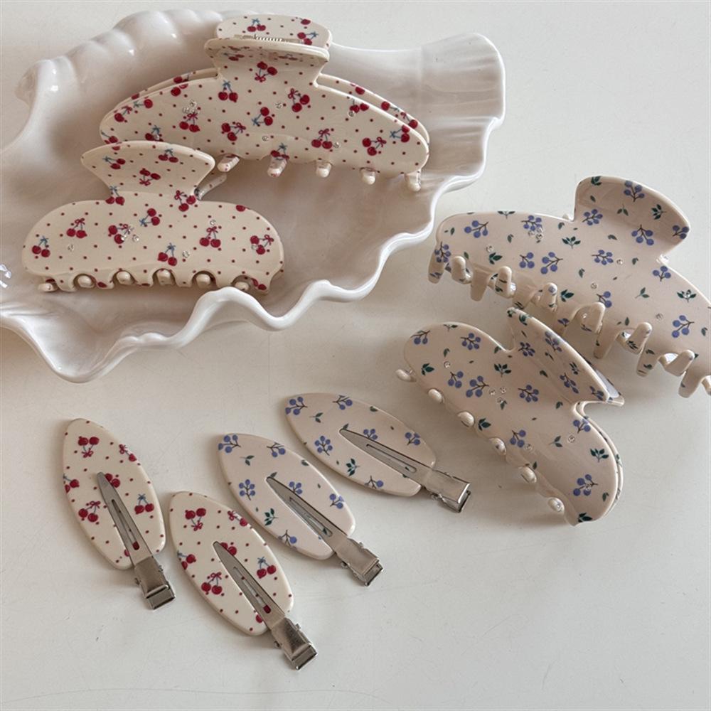 Dopamine Fruit Shark Clip: Cute Seamless Hair Claw for Flyaway Bangs and Sweet Makeup Styles