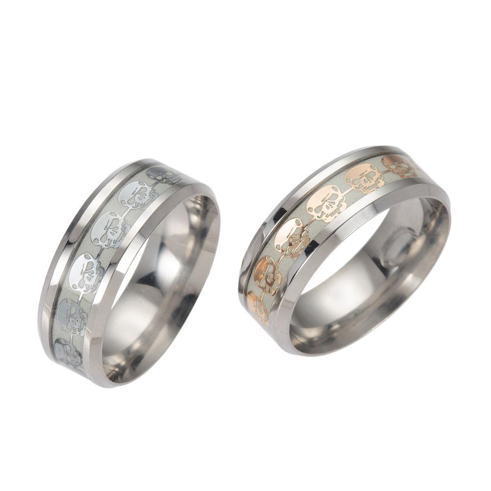 Панк Светящееся в темноте Мужчины Женщины Нержавеющая сталь Дизайн Черепа Светящийся Ремешок Кольцо Пальца Ювелирные изделия