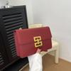 2025 Winter New Simple Fashion Solid Color Casual Retro Lock Trend Crossbody Shoulder Small Square Women's Bag