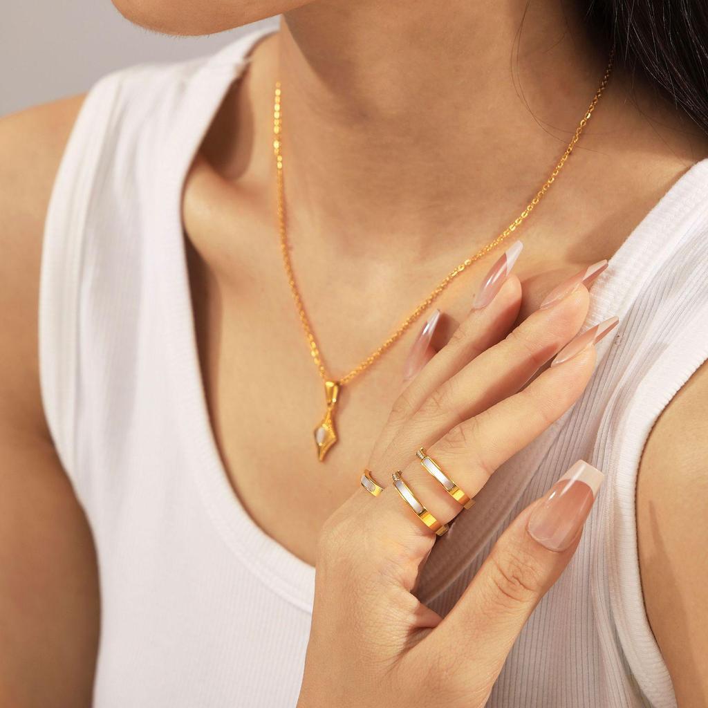 Four-Pointed Star Cat's Eye Stone Pendant & Seashell Ring Titanium Steel Clavicle Chain Set