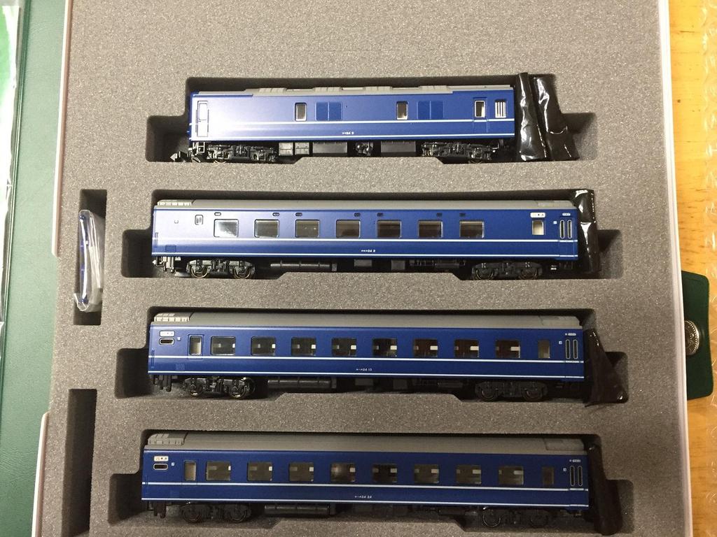 KATO N Gauge 24 Series Sleeper Express Yuzuru Базовый набор Железнодорожная модель пассажирского вагона 6-вагонный 10-811