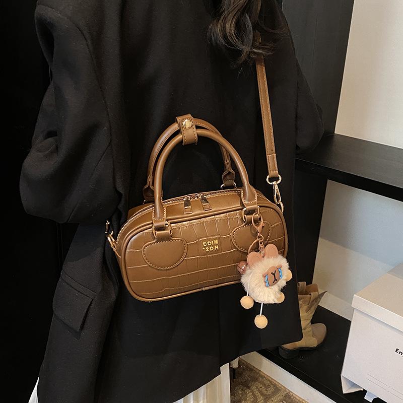 Premium Bowling Bag Hand Pillow Bag Women'S Work Small Bag One Shoulder Crossbody Boston Bag