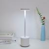 1 шт. современная креативная светодиодная настольная лампа для спальни, зарядка через USB, подходит для украшения спален, кабинетов и гостиных