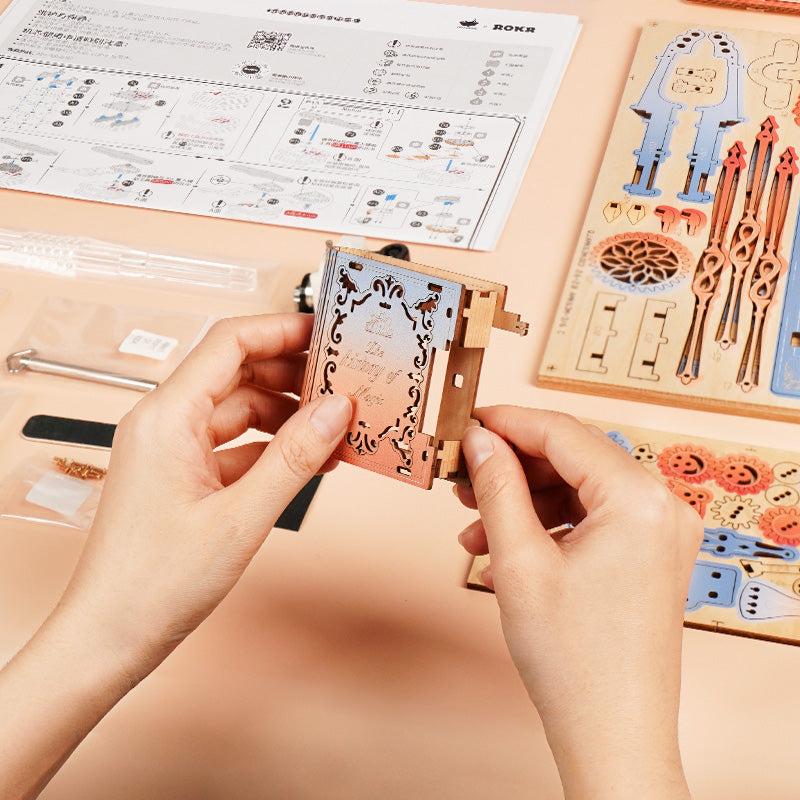 ROBOTIME ROKR Symphony of Gorgeous Dreams Mechanical Music Box 3D Wooden Puzzle AMK63M