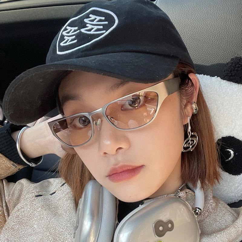 Винтажные Модные Металлические Солнцезащитные Очки Маленькой Оправы Кошачий Глаз Женские Мужские Солнцезащитные Очки Панк Роскошный Бренд Дизайнер Хип-Хоп Очки