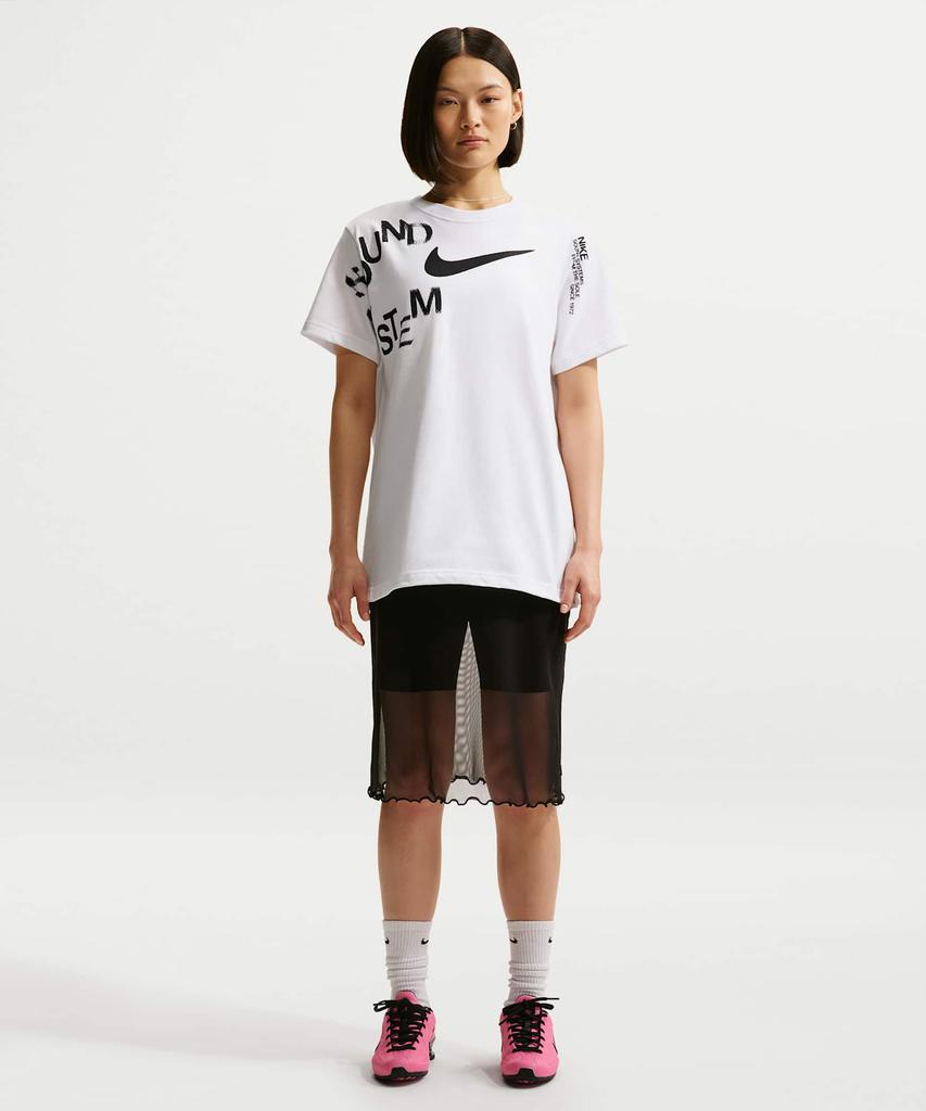 Nike Спортивная классическая футболка оверсайз W - Белый / Ir7852-100