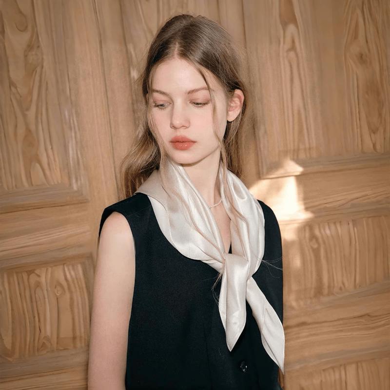 Luxury Brand 21Colors Solid Neck Tie Shawl Silk Square Scarf Women 70cm Hair Hand Wrist Headkercheif Hijab Bandana