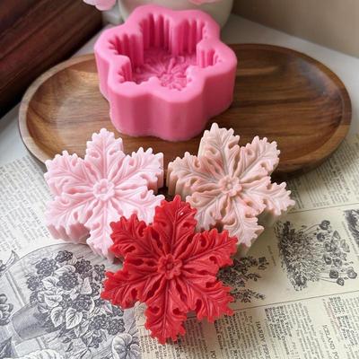 Силиконовая форма "Снежинка" для Рождества DIY Ароматерапевтическая свеча Форма "Снежинка" Форма для мыла ручной работы Форма для выпечки рождественских конфет и шоколада