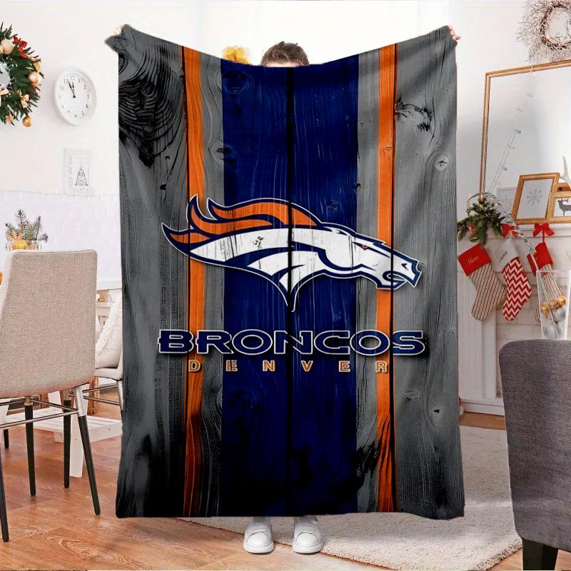 Denver Broncos Logo Blanket Outdoor Flannel Blanket for Camping, Hiking, Garden Parties, Picnic Essentials,gift for family and friends