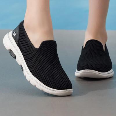 Женские кроссовки для ходьбы GO WALK JOY 124163-BKW