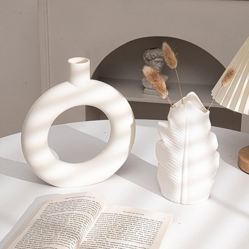 Пластиковая ваза для цветов в скандинавском стиле, белая цветочная бутылка, современный стиль, керамический искусственный цветочный горшок, настольное украшение для дома, орнамент