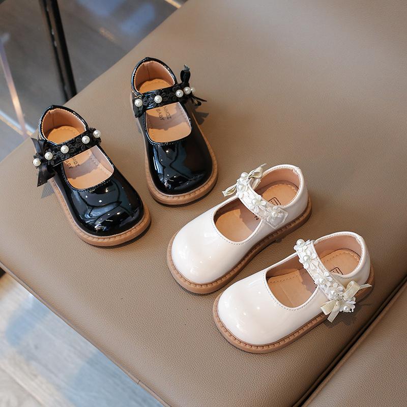 Модная детская кожаная обувь для девочек, туфли с цветами, весенняя новинка, туфли принцессы для девочек, мягкая подошва, противоскользящие, универсальные одинарные туфли для детей